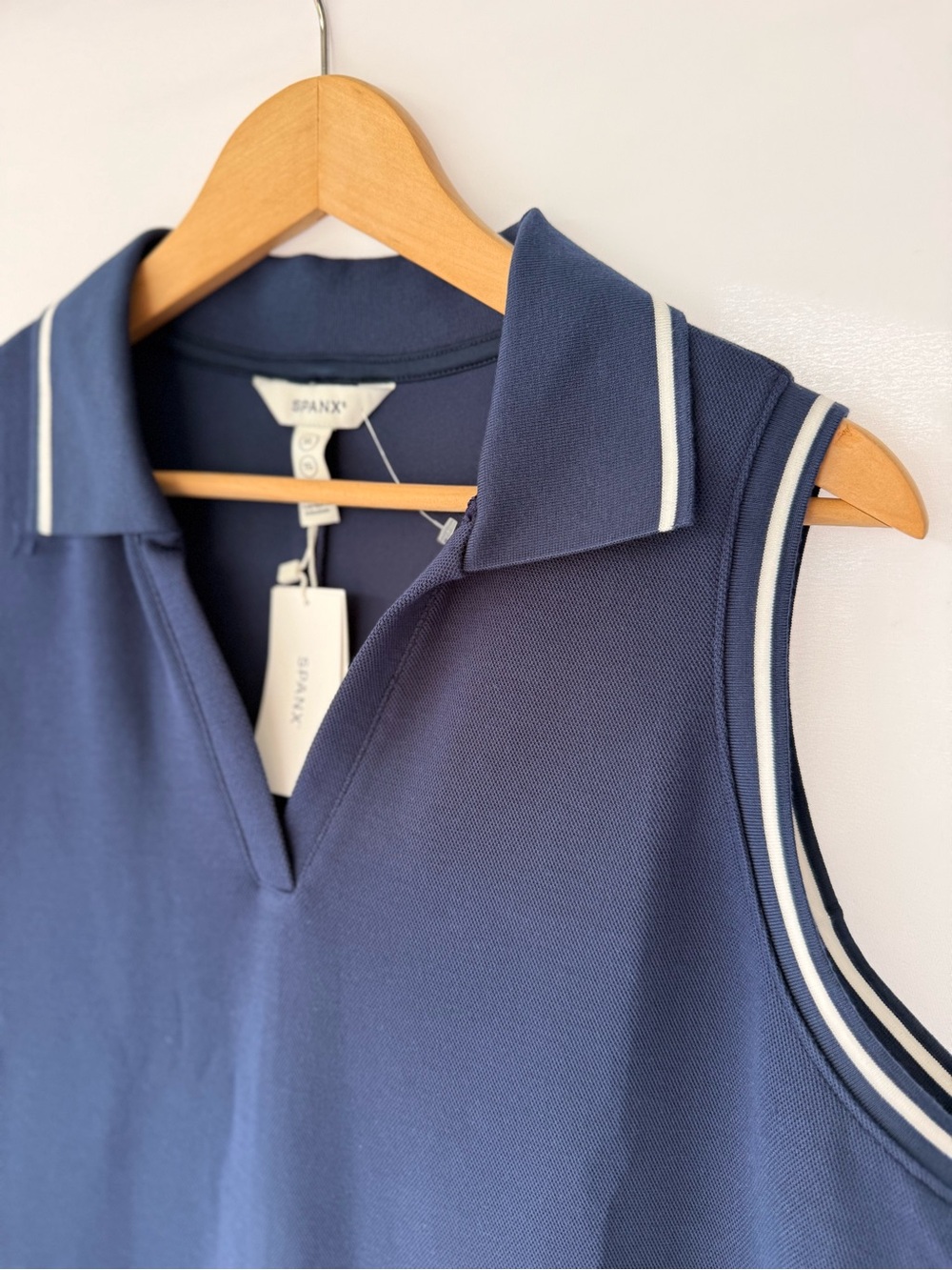 SPANX AirEssentials Sleeveless Polo Top – NWT - Picture 11 of 11